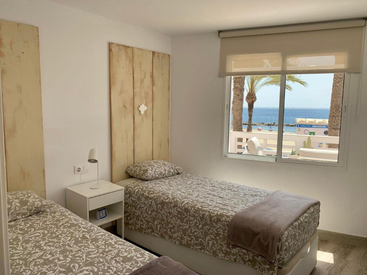 Apartment Paseo Aguadulce  Bagian luar foto