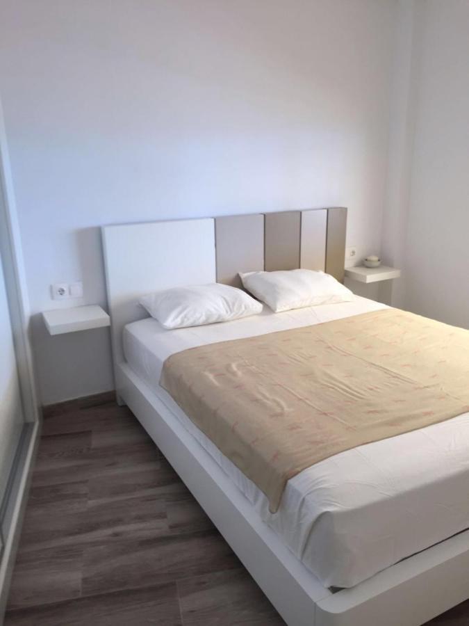 Apartment Paseo Aguadulce  Bagian luar foto