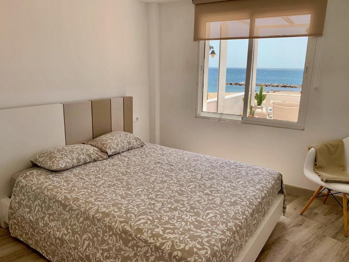 Apartment Paseo Aguadulce  Bagian luar foto